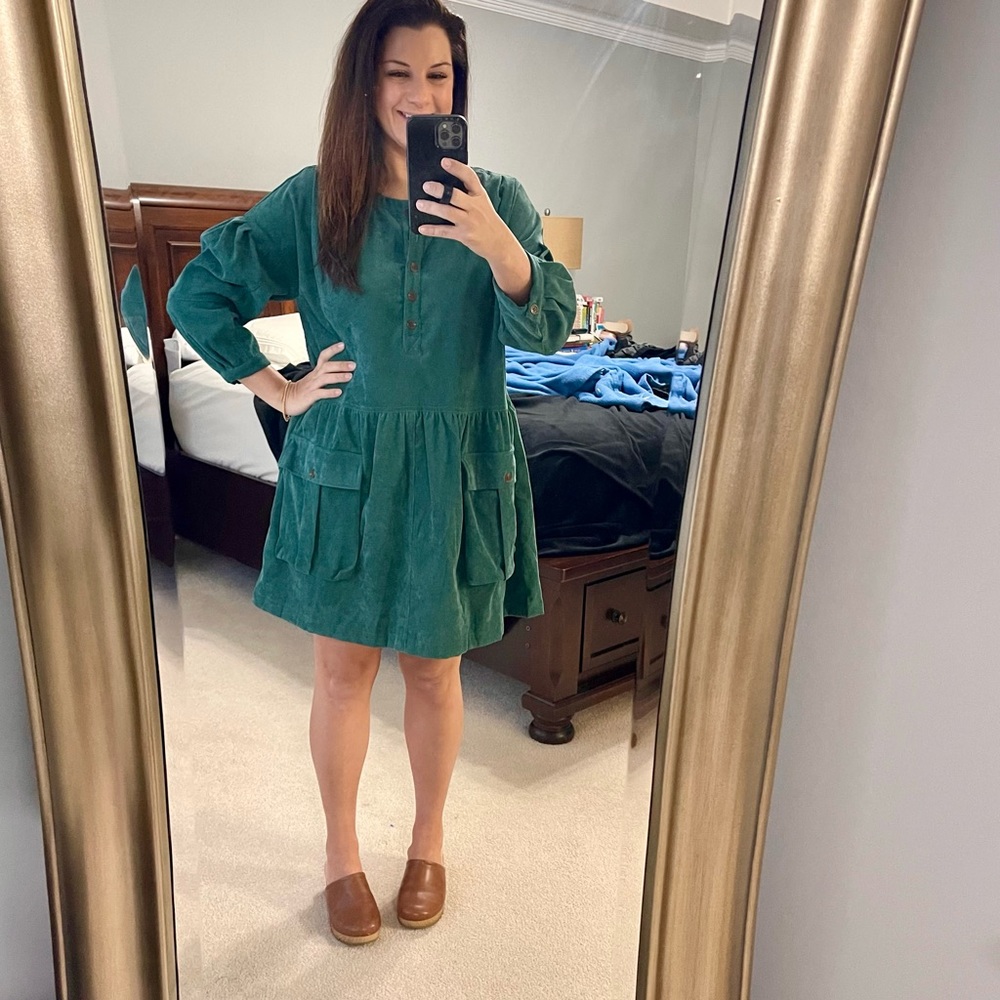 Green BabyDoll Dress with Pockets